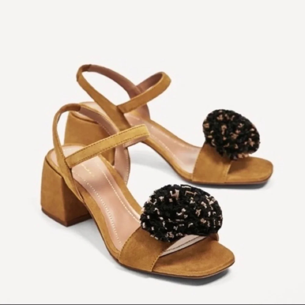 Zara Tan Suede Raffia Pom Pom Strappy Sandals 38